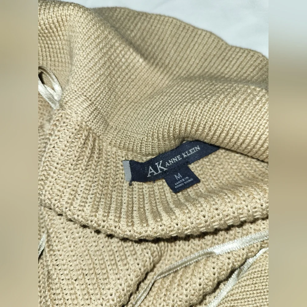 Anne Klein Tan Cardigan Sweater V-Neck * - Picture 3 of 3